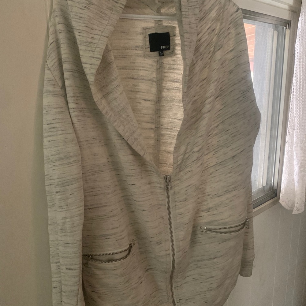 Wilfred Hoodie - Picture 4 of 4